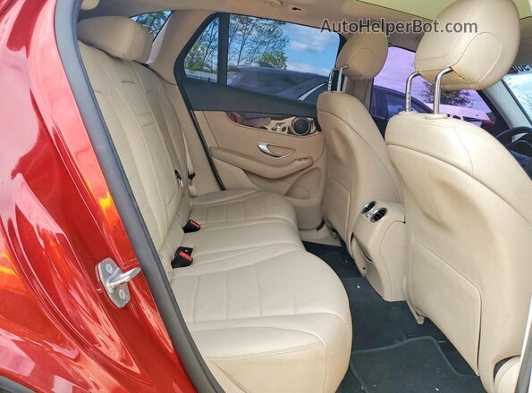 WDC0G4KB7KF637334 2019 MERCEDES-BENZ GLC-CLASS Red Engine compartment view