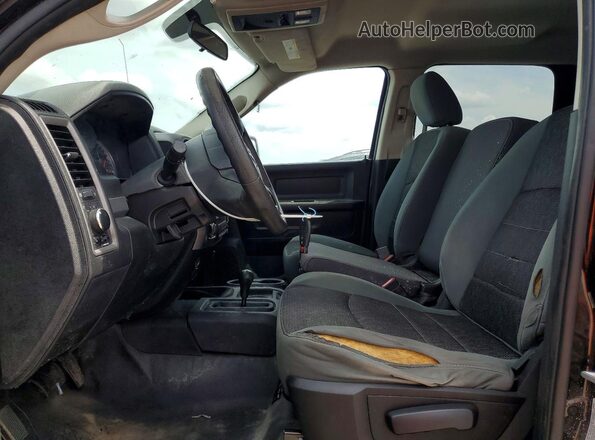 3C6TR5CT3GG258273 2016 RAM 2500 Gray Widok deski rozdzielczej