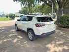 2021 Jeep Compass Latitude Белый vin: 3C4NJCBB5MT559975
