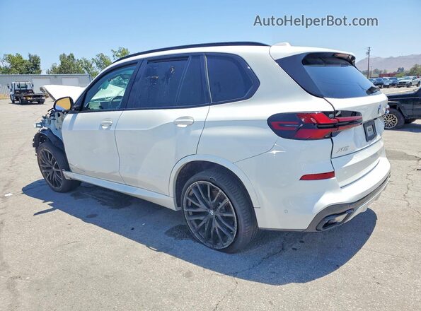 5UX23EU03R9S86229 2024 BMW X5 Белый Задняя правая четверть