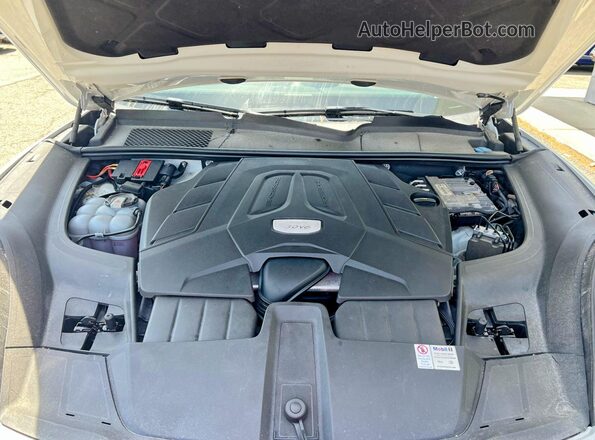 WP1AA2AY2KDA00870 2019 PORSCHE CAYENNE White Front interior view
