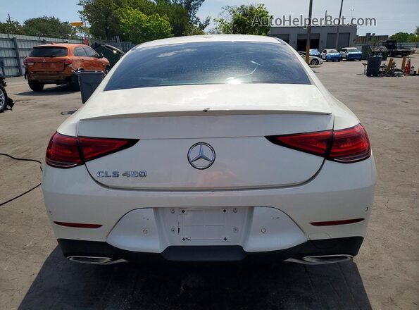 WDD2J5JB5KA033694 2019 MERCEDES-BENZ CLS-CLASS White Vista interior delantera