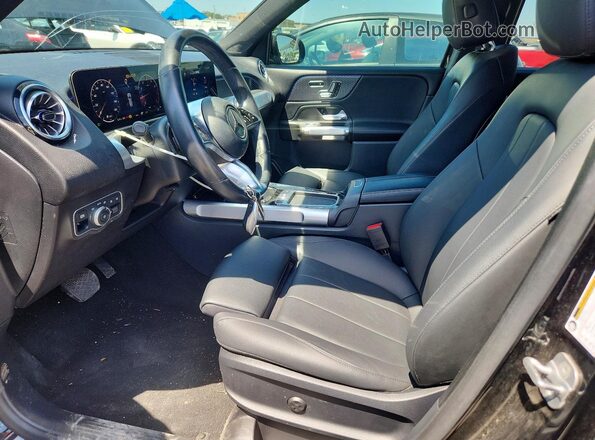 W1N4M4GB2RW352830 2024 MERCEDES-BENZ GLB-CLASS Черный Вид панели приборов