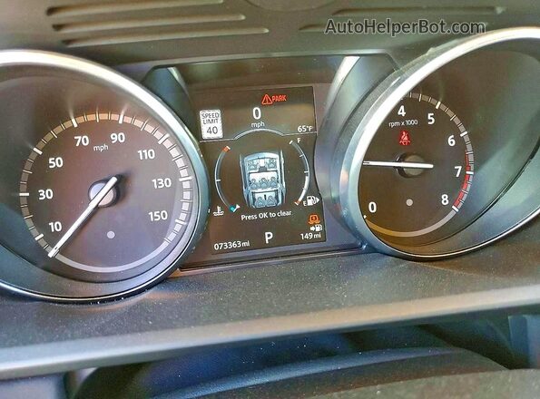 SALRRBBV3HA036796 2017 LAND ROVER DISCOVERY White Widok tylnych siedzeń