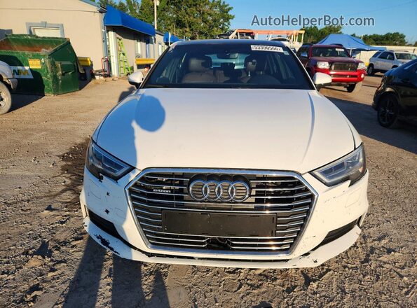 WAUTPBFF8JA062268 2018 AUDI A3 White Вид ззаду