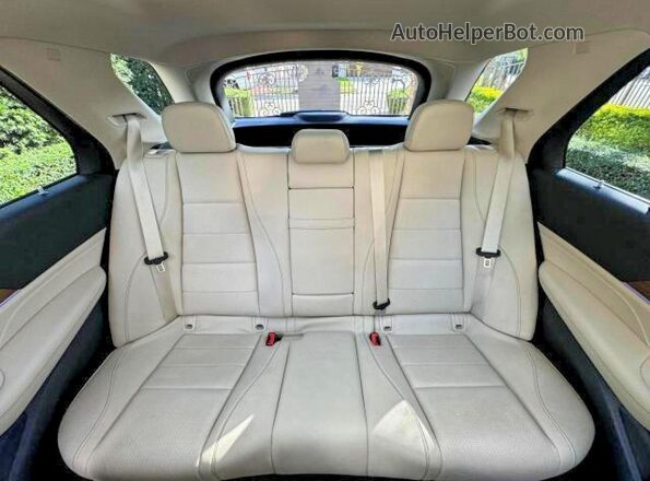 4JGFB4JB5NA765004 2022 MERCEDES-BENZ GLE Blue Вид задньої частини салону
