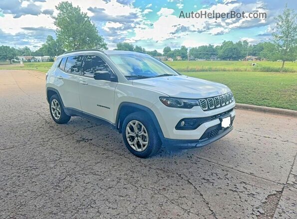 3C4NJDBN8ST620426 2025 JEEP COMPASS White Tył lewy