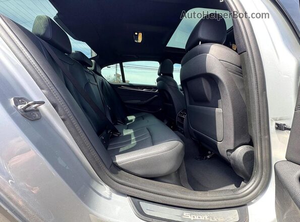 WBAJA5C51KBX87048 2019 BMW OTHER Gray Widok z tyłu