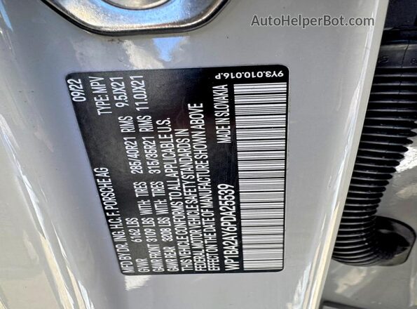 WP1BA2AY6PDA25539 2023 PORSCHE CAYENNE Gray Widok wnętrza 360 stopni
