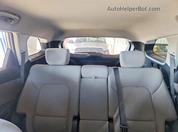 KM8SM4HF3HU191300 2017 HYUNDAI SANTA FE Серый Вид задней части салона