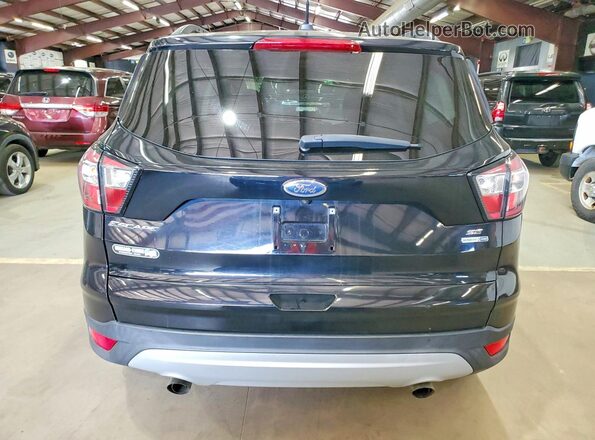 1FMCU9GD1JUA43119 2018 FORD ESCAPE Черный Вид сзади