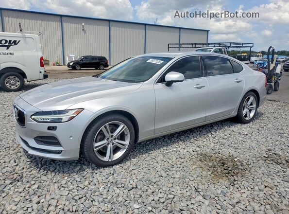 LVY982MK6JP016406 2018 VOLVO S90 Серебряный Передняя левая четверть