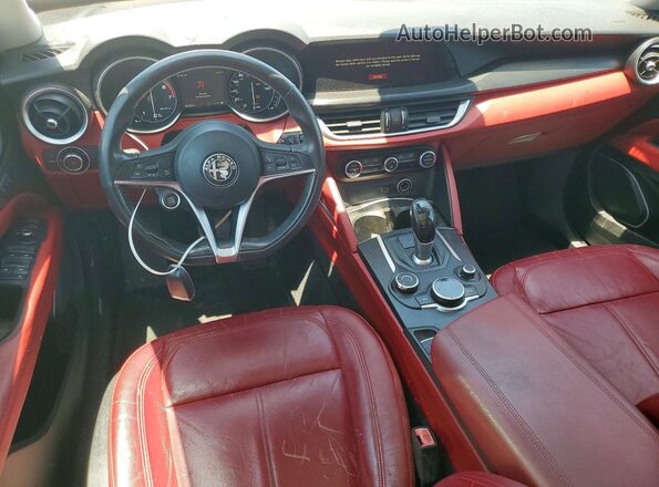 ZASFAKAN4J7B74800 2018 ALFA ROMEO STELVIO Silver Widok zestawu wskaźników