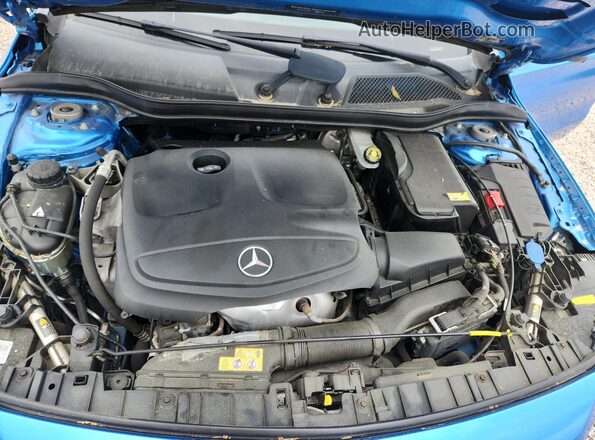 WDCTG4GBXGJ188449 2016 MERCEDES-BENZ GLA Blue Widok naklejki z numerem VIN