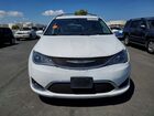 2017 Chrysler Pacifica Touring L Белый vin: 2C4RC1BG3HR587844