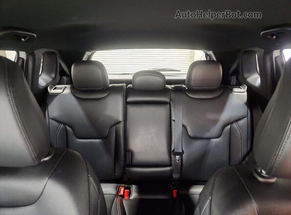 3C4NJDCN3TT182317 2026 JEEP COMPASS Белый Вид задней части салона