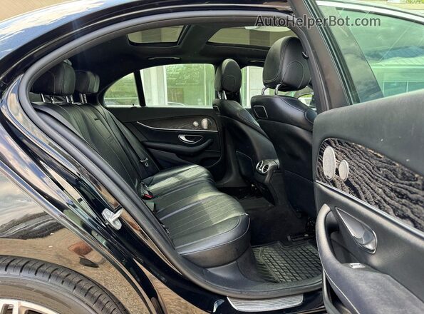 WDDZF4KB8JA356550 2018 MERCEDES-BENZ E Black Vista interior delantera