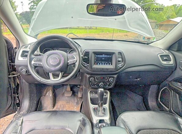 3C4NJCBB0JT502224 2018 JEEP COMPASS Серый Вид задних сидений