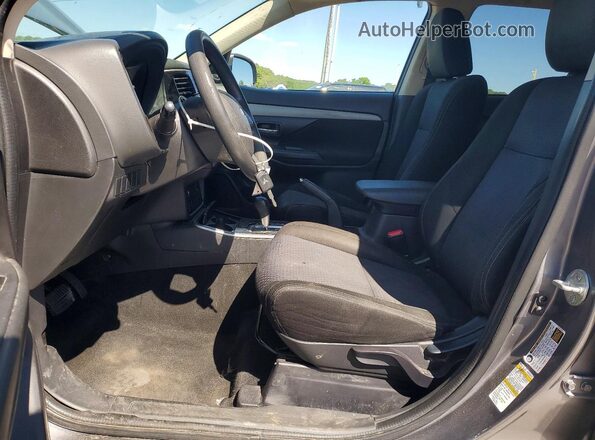 JA4AZ3A30JJ005550 2018 MITSUBISHI OUTLANDER Серый Вид панели приборов