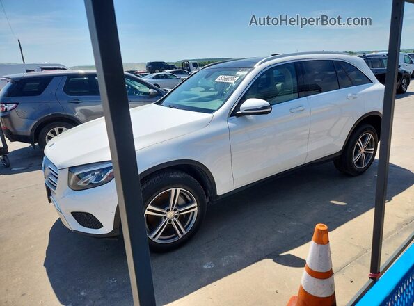 WDC0G4KB7HF118860 2017 MERCEDES-BENZ GLC-CLASS White წინა მარცხენა ხედი სამი მეოთხედიდან