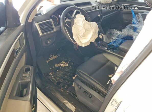 1V2HR2CA2MC575129 2021 VOLKSWAGEN ATLAS Белый Вид щитка приборов