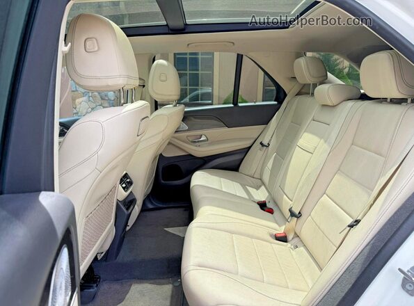 4JGFB4KB1LA069347 2020 MERCEDES-BENZ GLE White Вид задніх сидінь