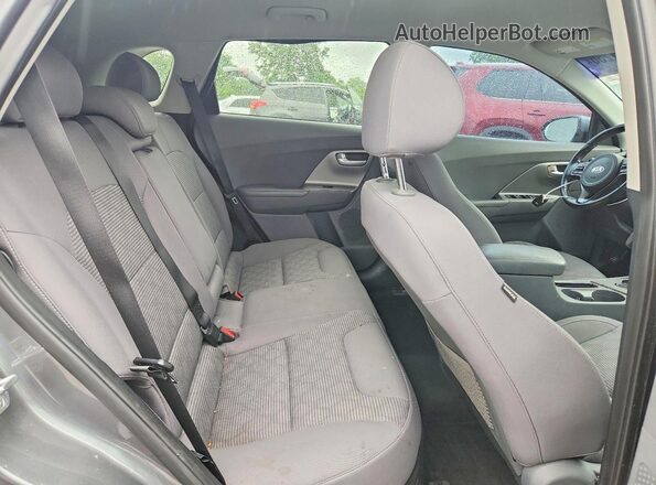 KNDCB3LC9J5109057 2018 KIA NIRO Gray Widok wnętrza z tyłu