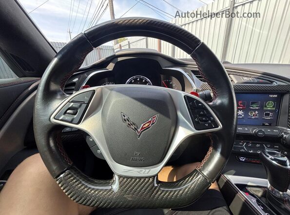 NJ1651E 2019 CHEVROLET CORVETTE Серый Вид наклейки с VIN-кодом