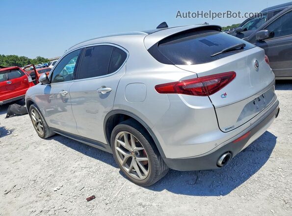 ZASFAKAN4J7B74800 2018 ALFA ROMEO STELVIO Silver Tył prawy