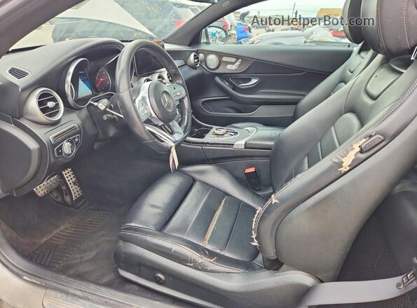 WDDWJ8EB1KF860432 2019 MERCEDES-BENZ C Gray Widok deski rozdzielczej