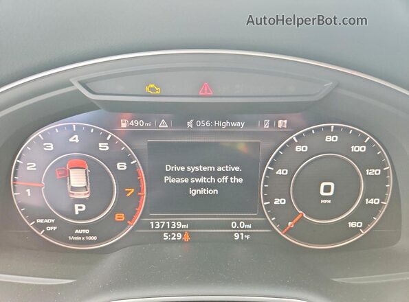 WA1VAAF75JD042598 2018 AUDI Q7 White Vista de los asientos traseros