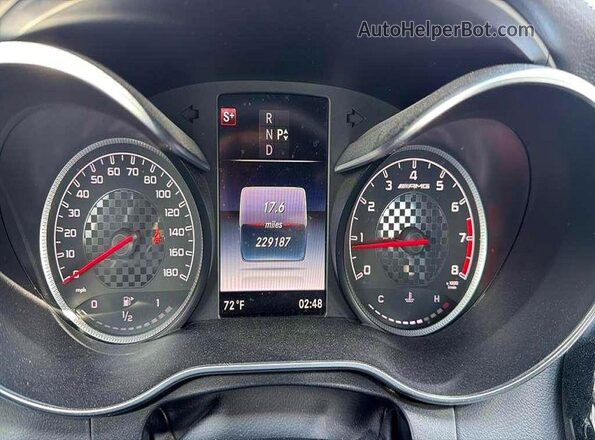 55SWF6EB0JU242794 2018 MERCEDES-BENZ C Gray Вид панелі приладів