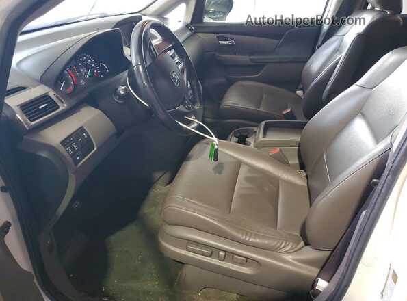 5FNRL5H67GB057604 2016 HONDA ODYSSEY Белый Вид панели приборов