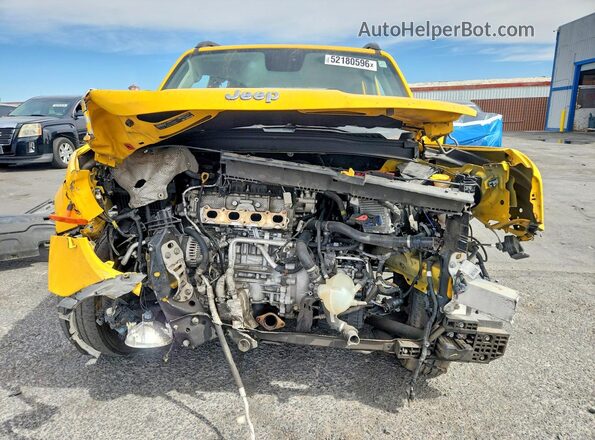 ZACCJABB3JPH84216 2018 JEEP RENEGADE Желтый Вид сзади