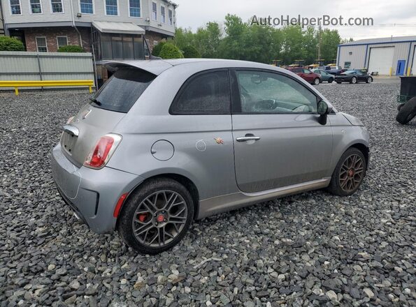 3C3CFFFH2JT469627 2018 FIAT 500 Серебряный Задняя правая четверть