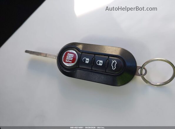 3C3CFFGE7GT211018 2016 FIAT 500E Серебряный Вид панели приборов
