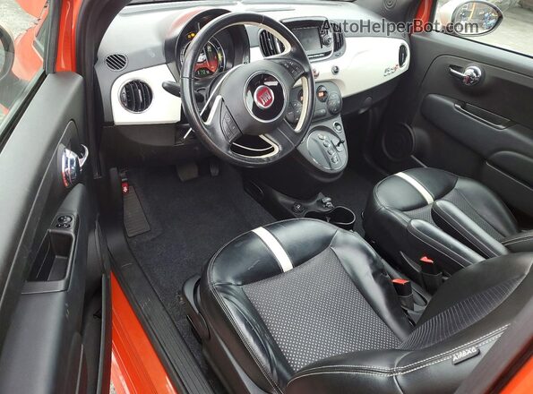 3C3CFFGEXHT600639 2017 FIAT 500 Orange Dashboard view