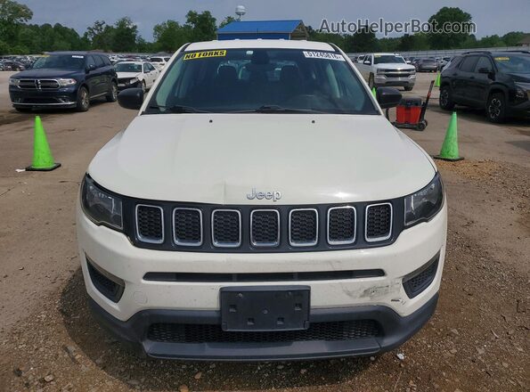 3C4NJCAB2JT263292 2018 JEEP COMPASS White Widok z przodu