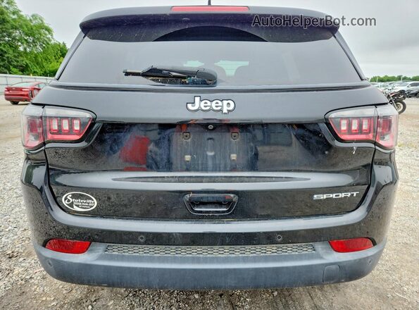 3C4NJCAB3JT204185 2018 JEEP COMPASS Black Widok z tyłu