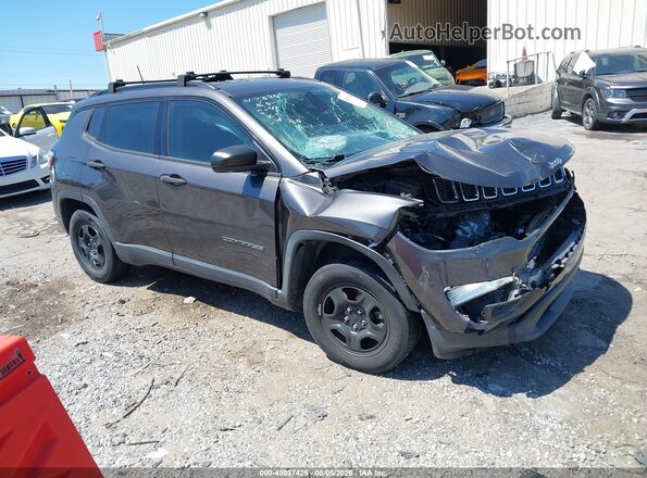 3C4NJCAB5JT133720 2018 JEEP COMPASS Серый Передняя правая четверть