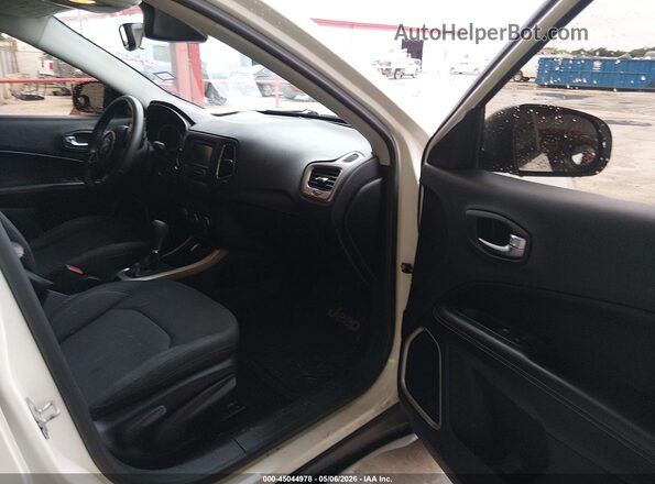 3C4NJCAB8HT661018 2017 JEEP NEW COMPASS Cream Սալոնի դիմացի տեսք