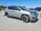 2018 Jeep Compass Sport Серебряный vin: 3C4NJCAB9JT204143