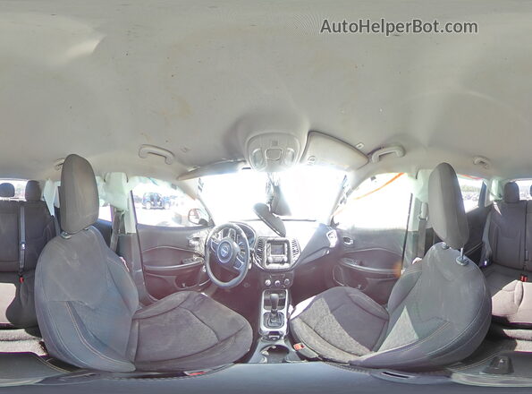 3C4NJCAB9JT204143 2018 JEEP COMPASS Серебряный Панорамный вид салона 360°