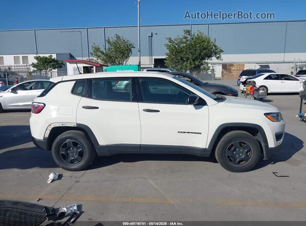 3C4NJCABXJT233179 2018 JEEP COMPASS White Widok wnętrza 360 stopni