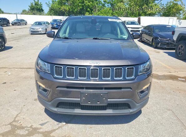 3C4NJCBB0KT715434 2019 JEEP COMPASS Gray Widok z przodu