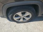 2019 Jeep Compass Latitude Gray vin: 3C4NJCBB0KT715434 Damage: Left Front Wheel, Curb Rash, > 12 Inches