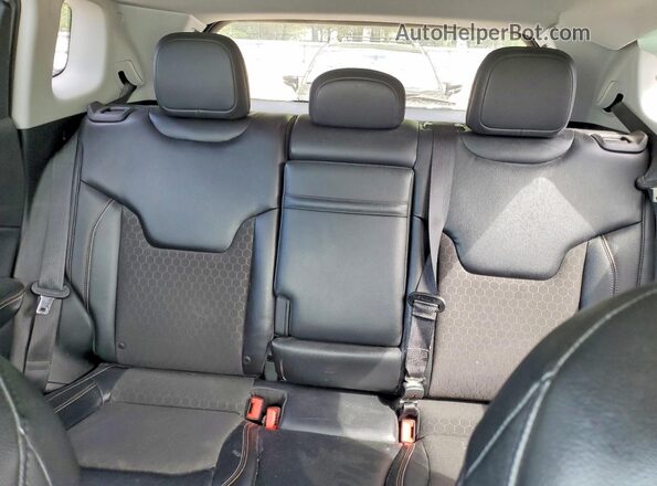 3C4NJCBB2HT658758 2017 JEEP COMPASS Серый Вид задних сидений
