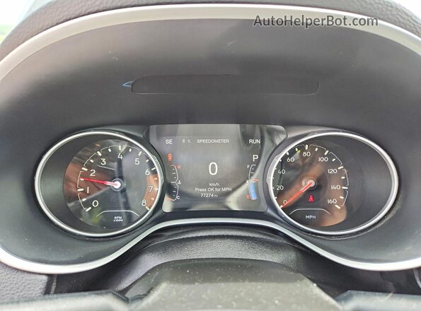 3C4NJCBB3HT642875 2017 JEEP COMPASS Черный Вид щитка приборов