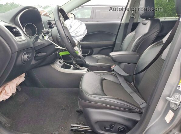 3C4NJCBB5MT508282 2021 JEEP COMPASS Silver Вид салону спереду