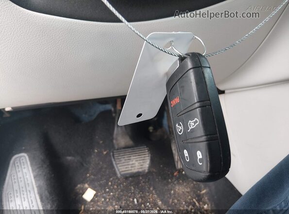 3C4NJCBB6HT632423 2017 JEEP NEW COMPASS Blue Вид панелі приладів